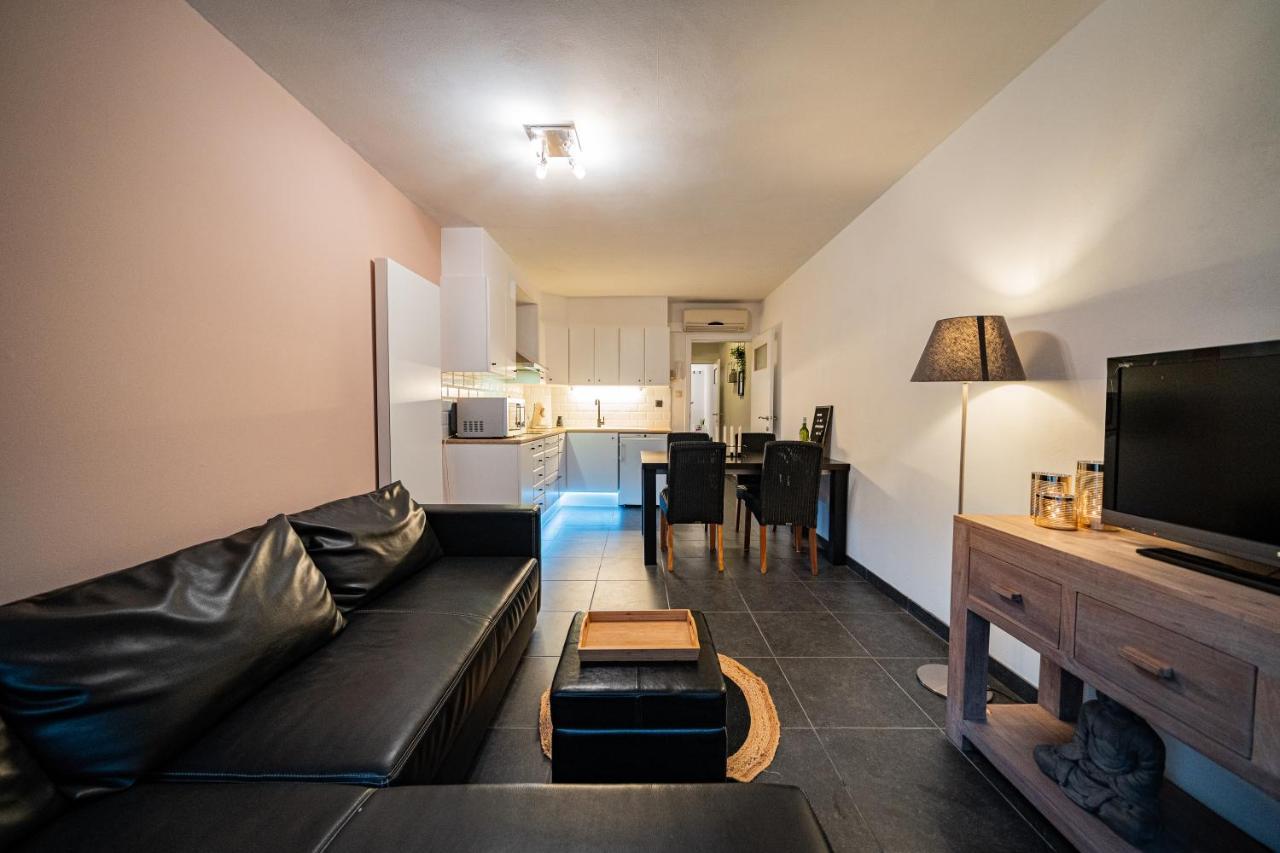 Appartement Miete - Dichtbij Strand En Winkels ブレーデネ エクステリア 写真