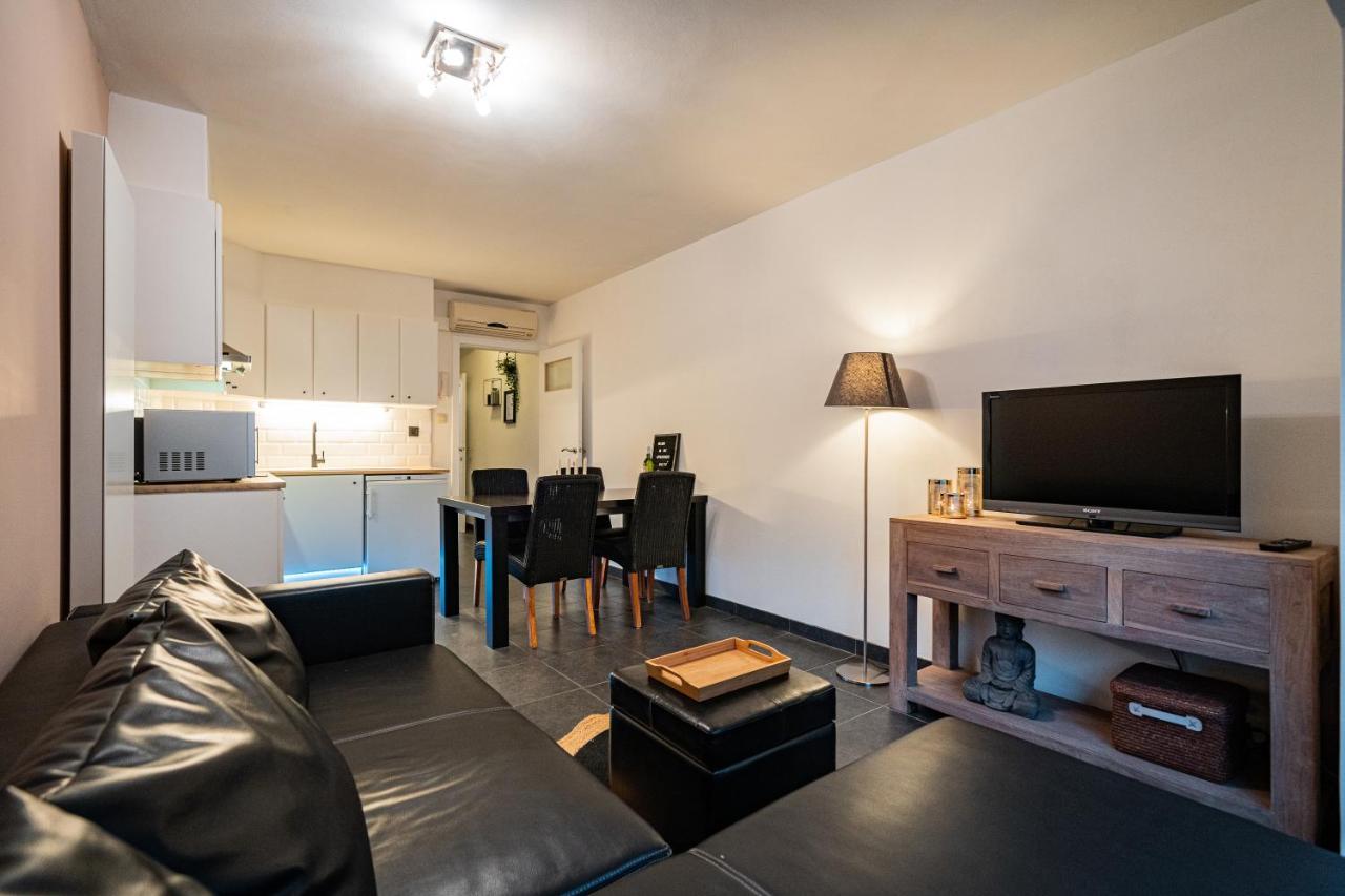 Appartement Miete - Dichtbij Strand En Winkels ブレーデネ エクステリア 写真